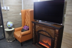 MMM EXECUTIVE LOUNGE 1